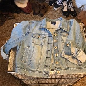 Cropped jean jacket